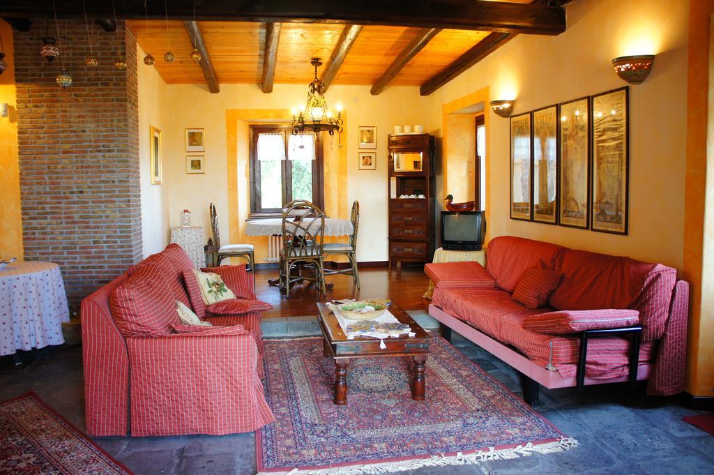 Feudo Algerazzi Villa Zafferana Etnea Oda fotoğraf
