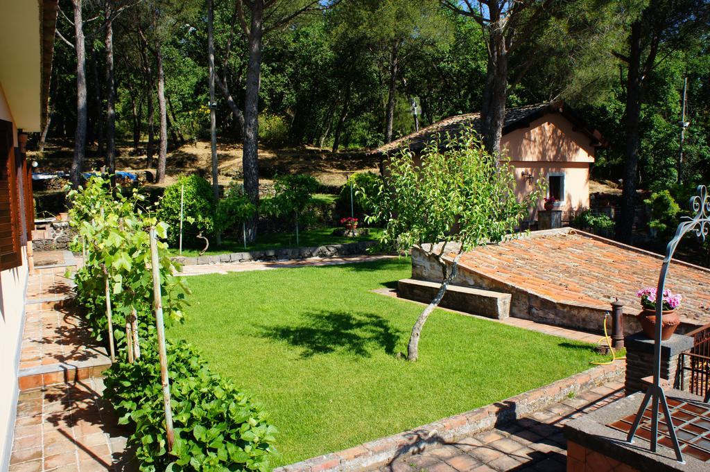 Feudo Algerazzi Villa Zafferana Etnea Oda fotoğraf